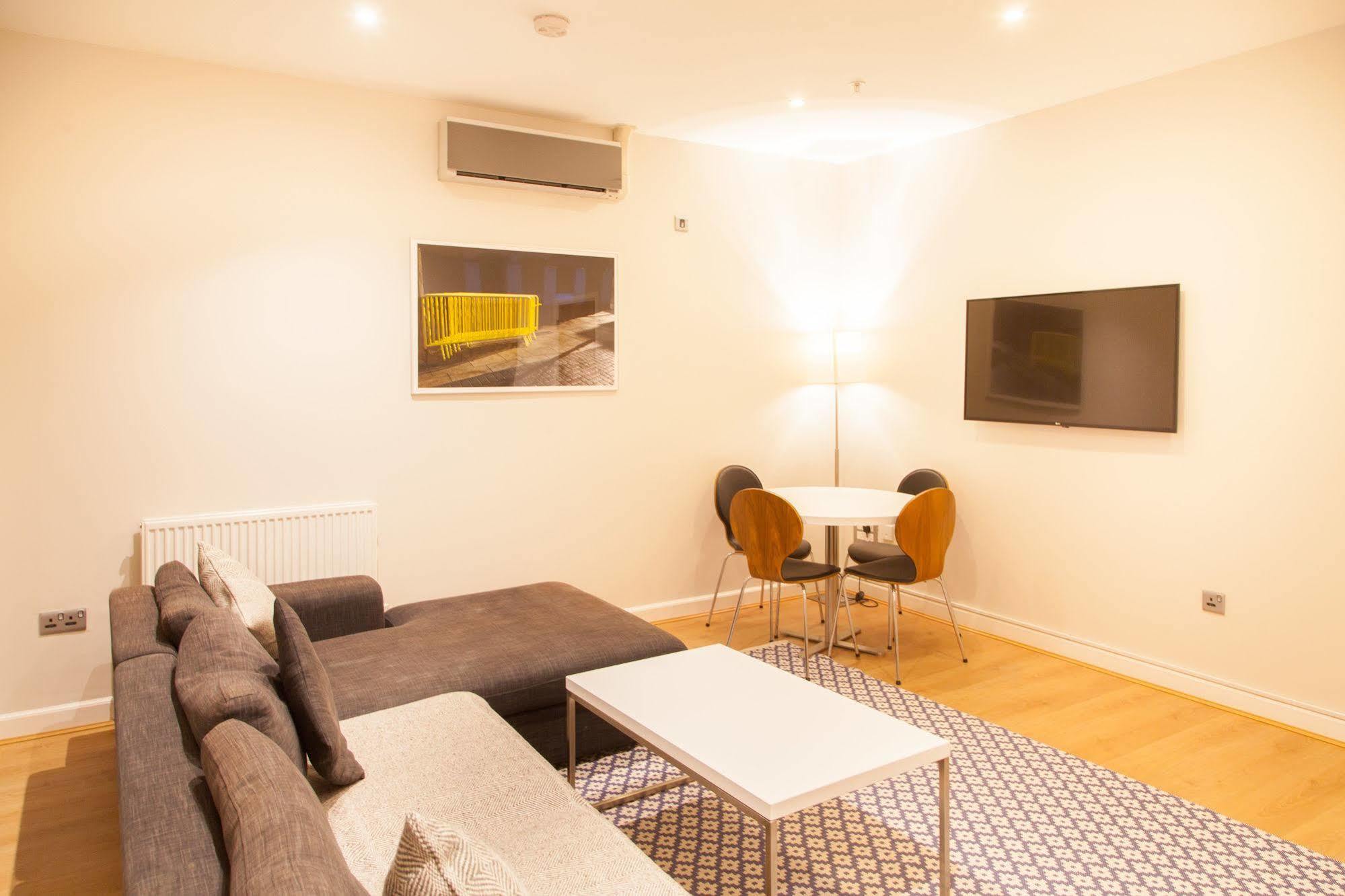 Premier Suites Plus Glasgow Exteriör bild